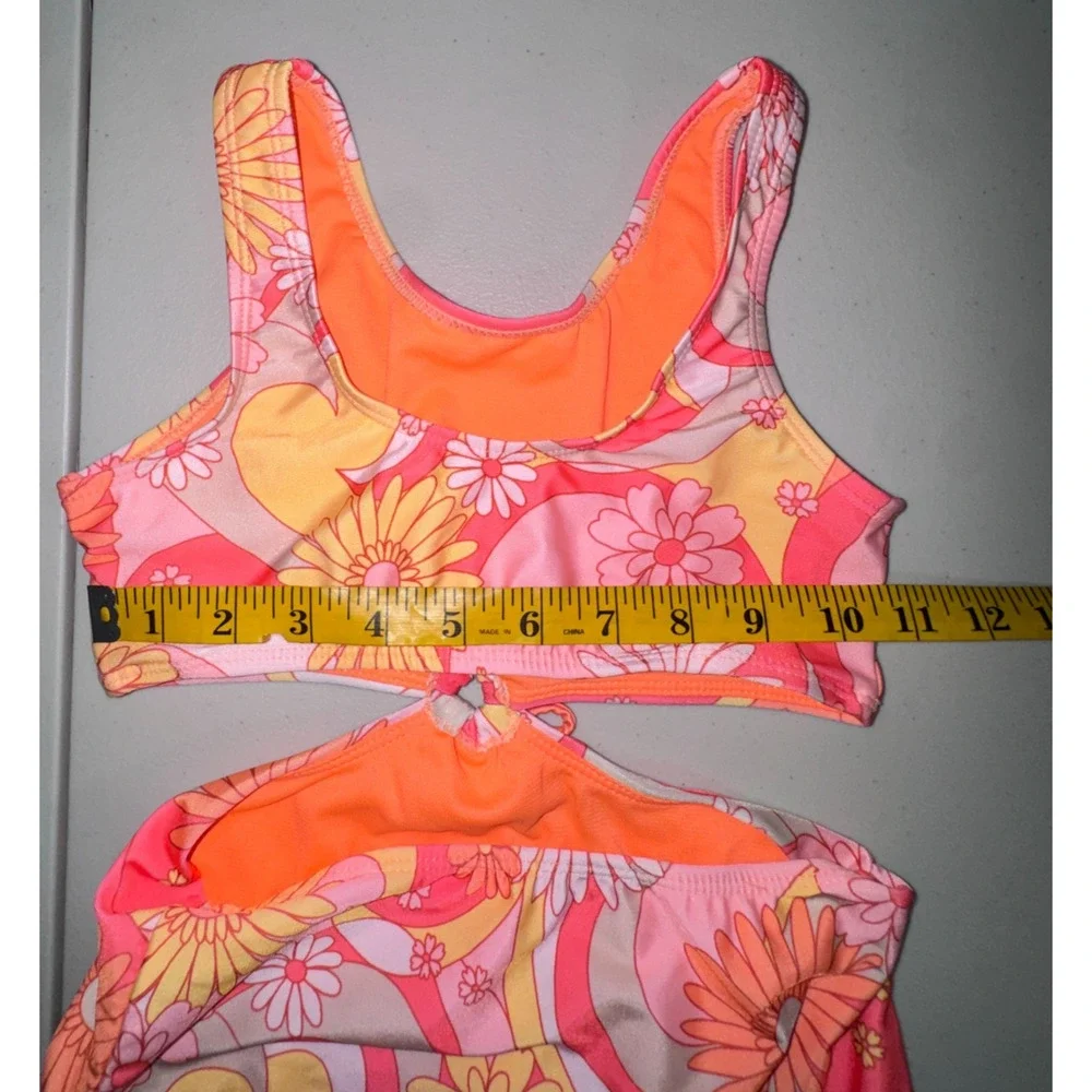 Breaking Waves Girls 8 Swimsuit Floral Print Keyhole Monokini Vacation Resort